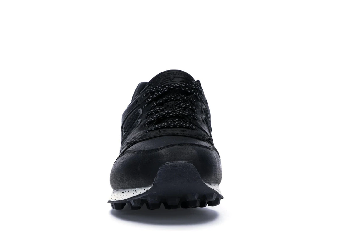Vue 10 de New Balance Trailbuster Undefeated Black