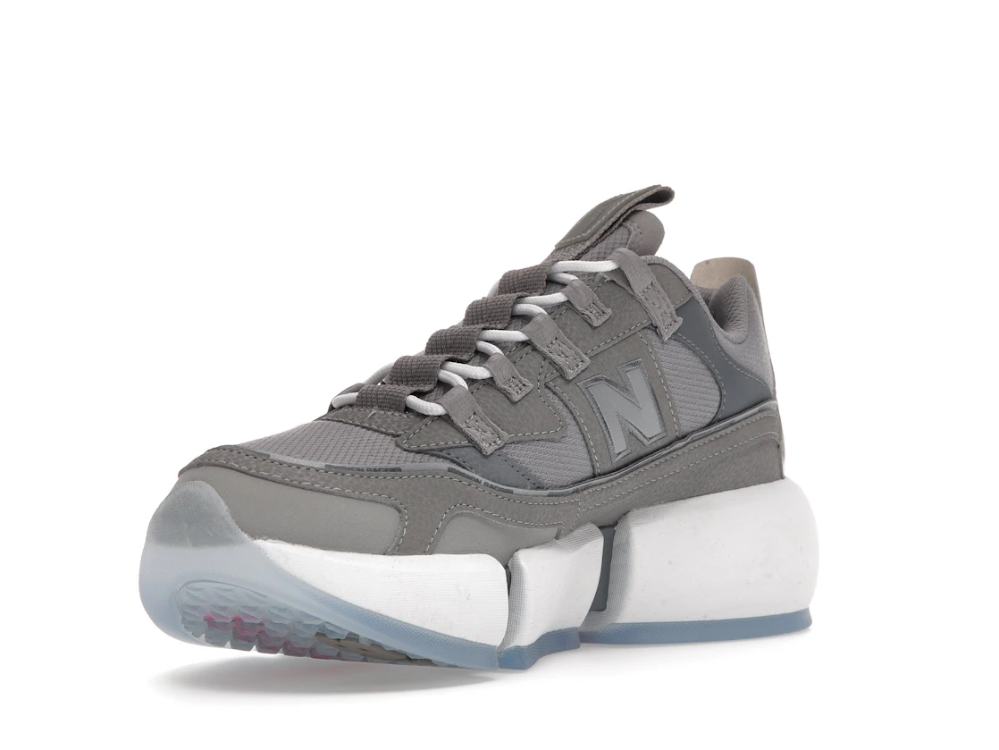 Vue 14 de New Balance Vision Racer Jaden Smith Grey
