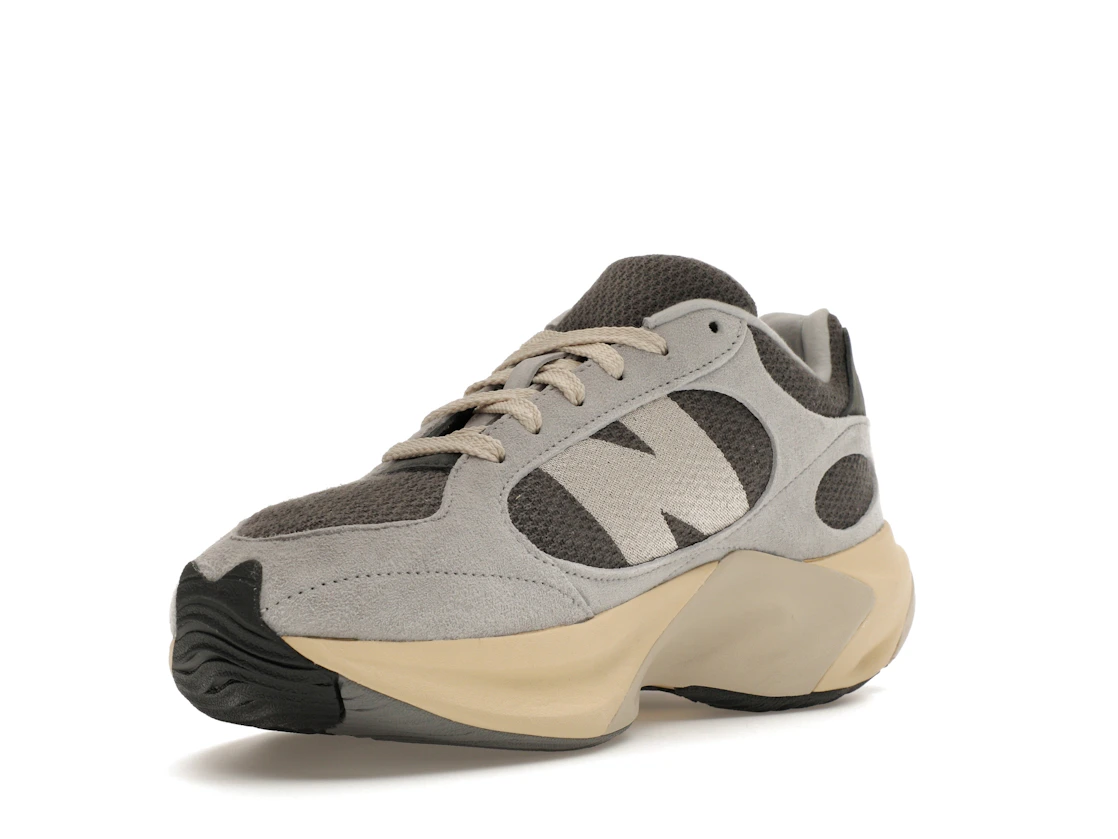 Vue 14 de New Balance WRPD Runner Grey Matter