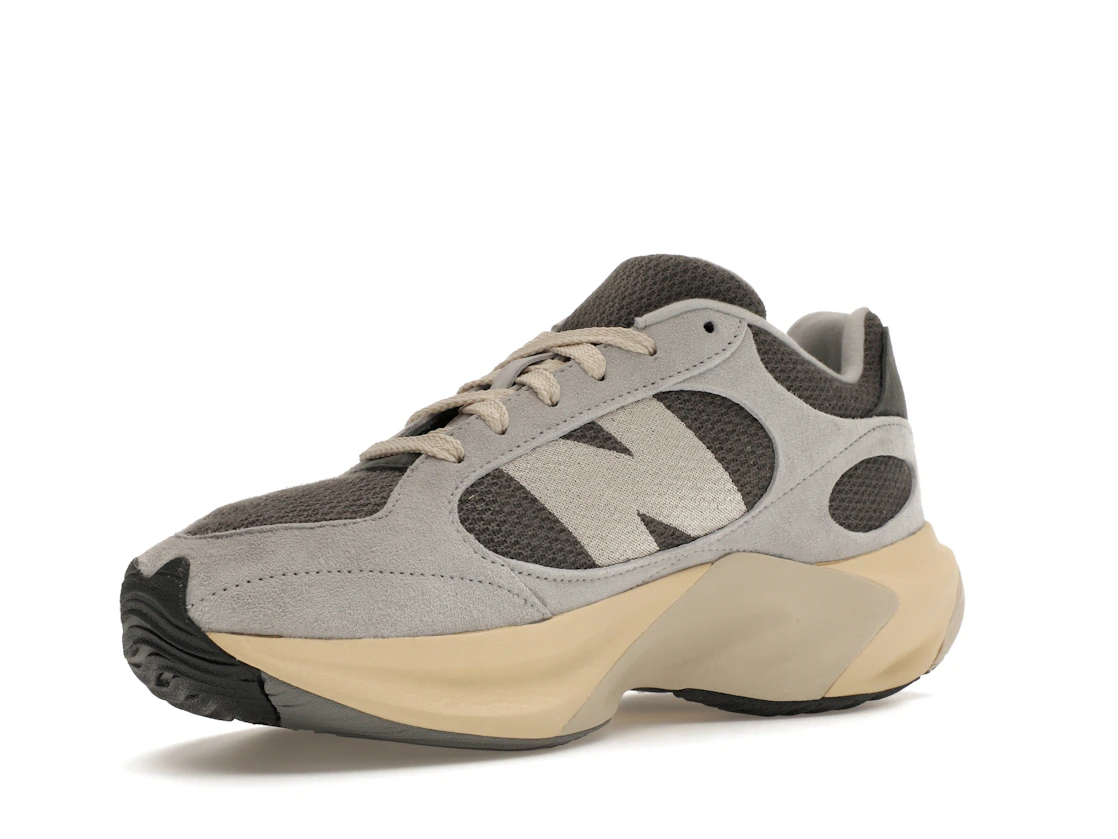 Vue 15 de New Balance WRPD Runner Grey Matter