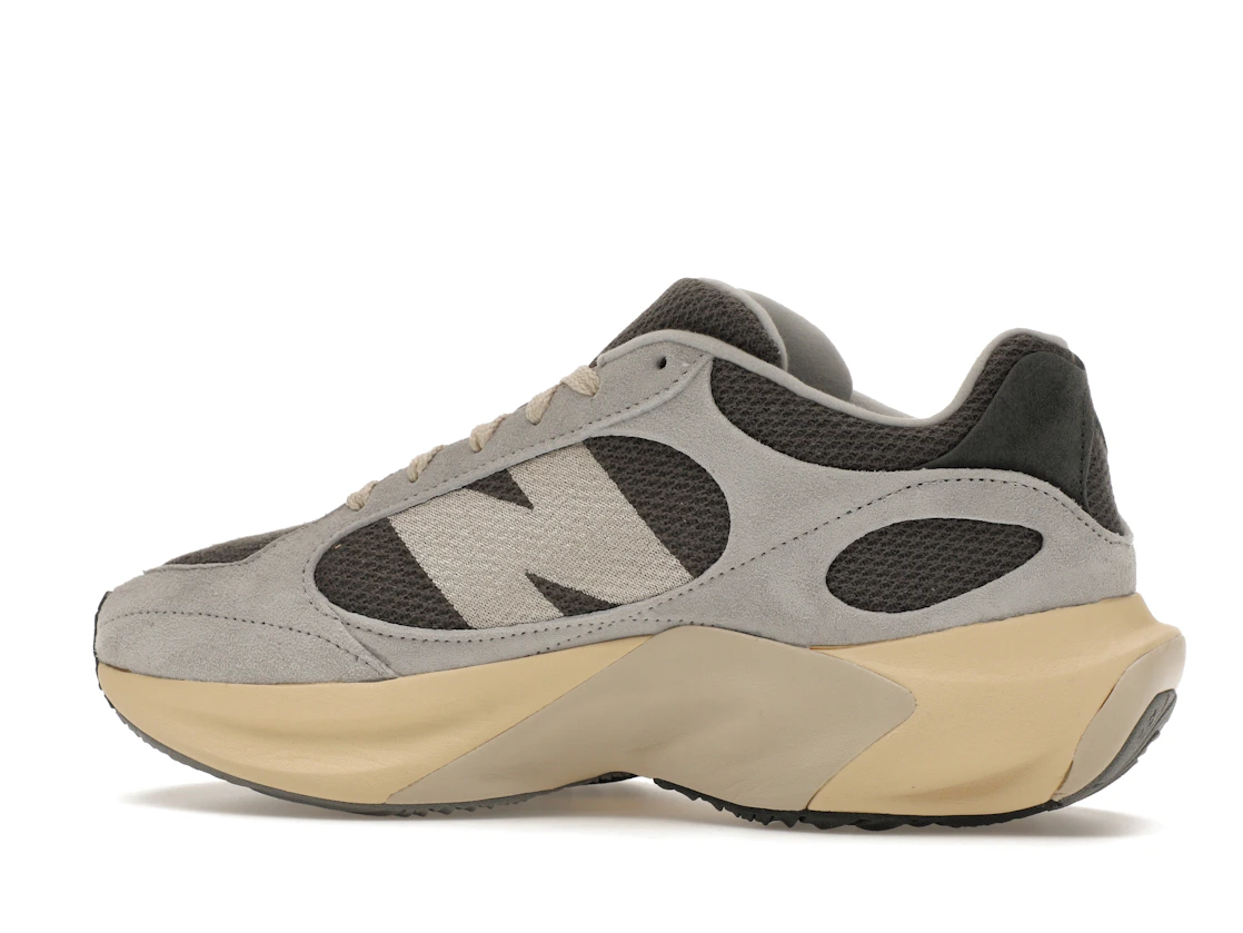 Vue 21 de New Balance WRPD Runner Grey Matter