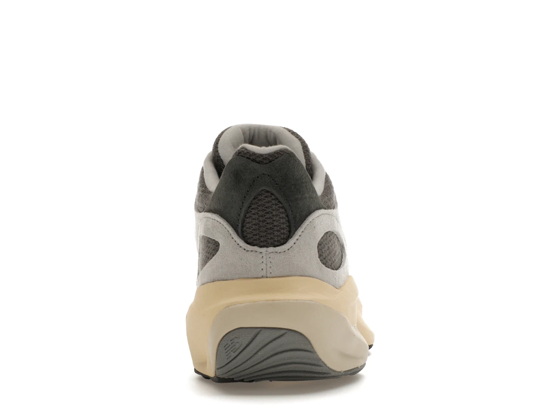 Vue 28 de New Balance WRPD Runner Grey Matter