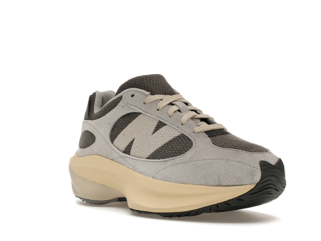 Vue 6 de New Balance WRPD Runner Grey Matter