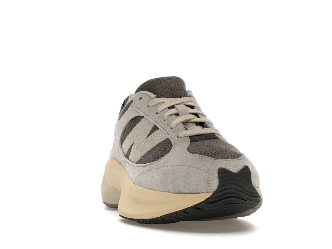 Vue 8 de New Balance WRPD Runner Grey Matter