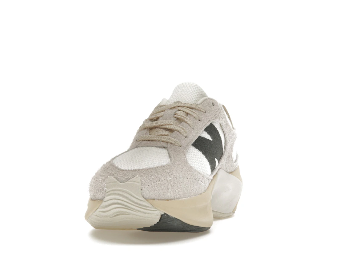Vue 12 de New Balance WRPD Runner Sea Salt Sandstone Blacktop