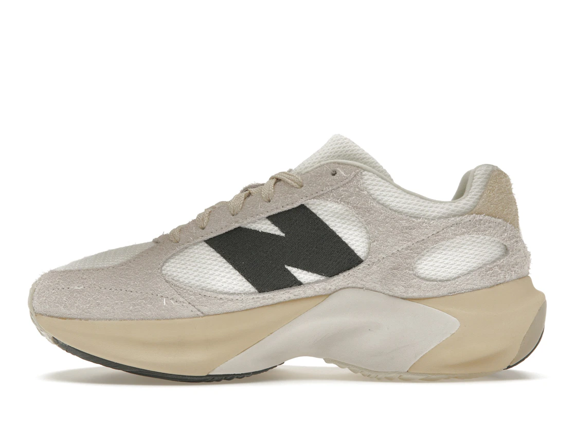 Vue 19 de New Balance WRPD Runner Sea Salt Sandstone Blacktop