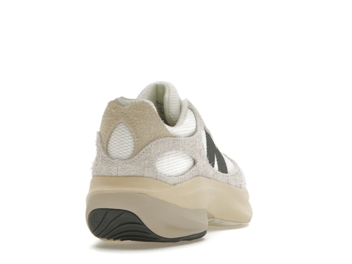 Vue 30 de New Balance WRPD Runner Sea Salt Sandstone Blacktop