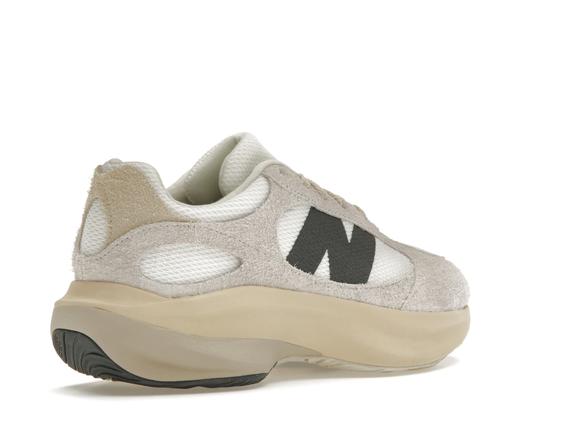 Vue 33 de New Balance WRPD Runner Sea Salt Sandstone Blacktop