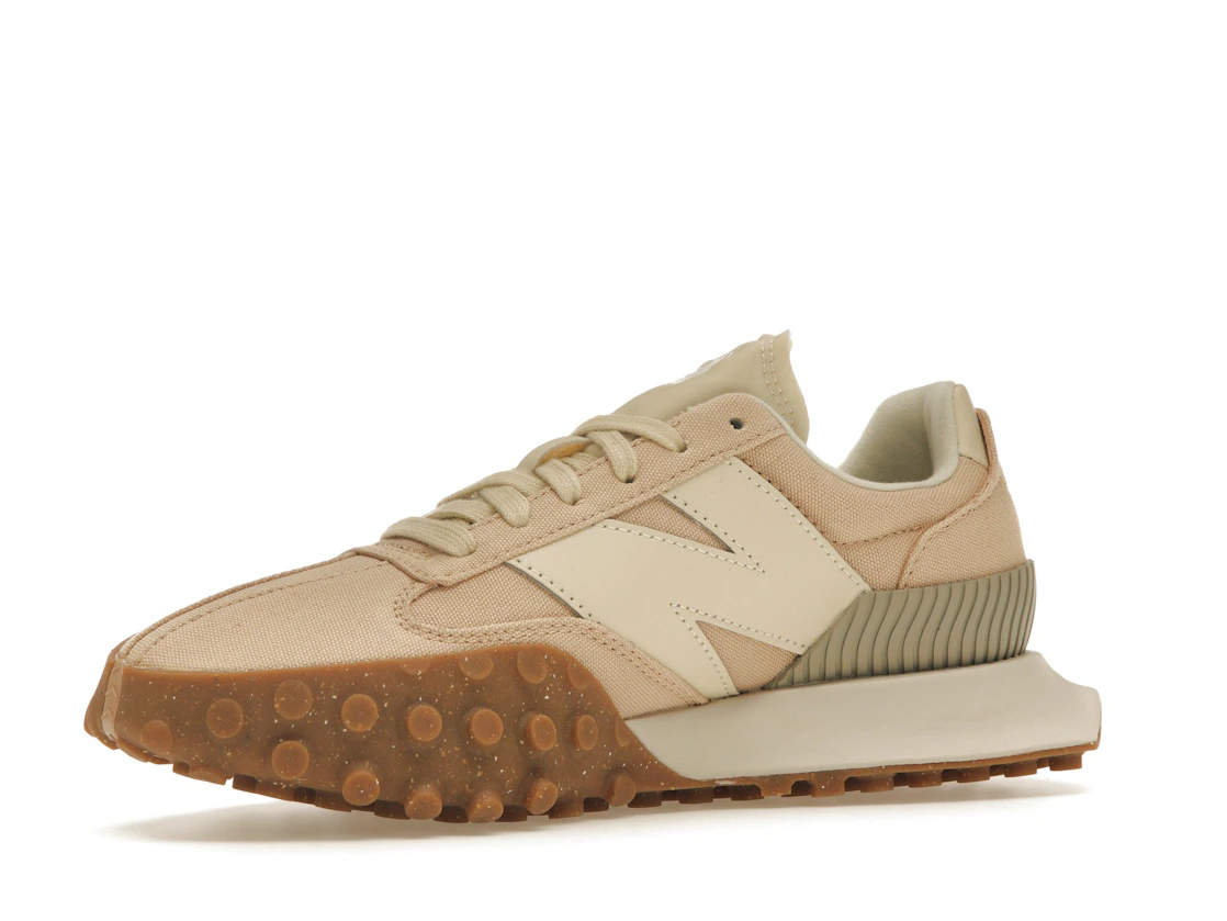 Vue 16 de New Balance XC-72 Beige Gum