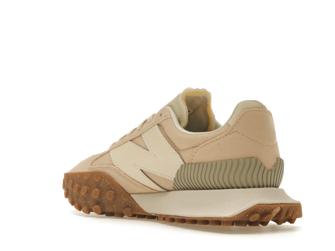 Vue 24 de New Balance XC-72 Beige Gum