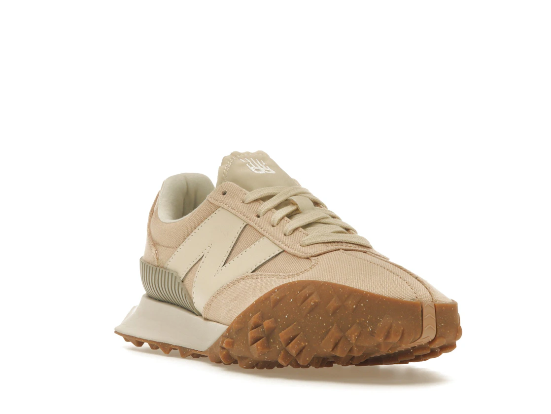 Vue 7 de New Balance XC-72 Beige Gum