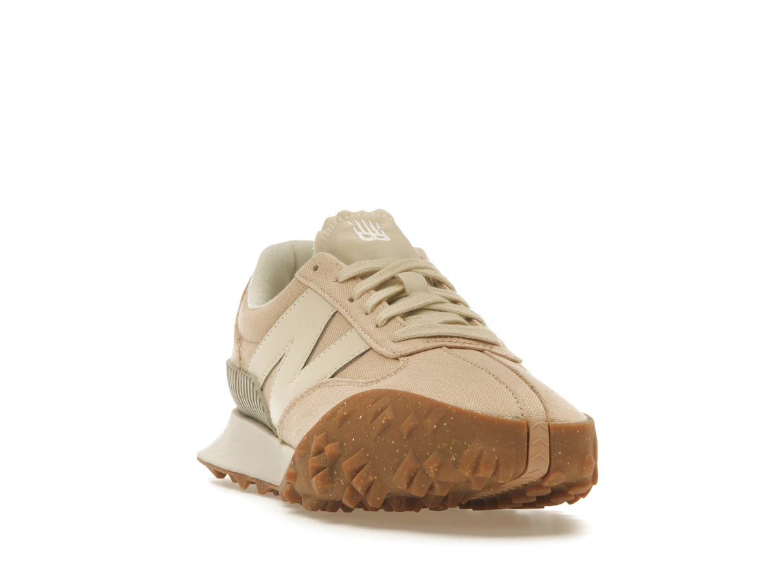 Vue 8 de New Balance XC-72 Beige Gum