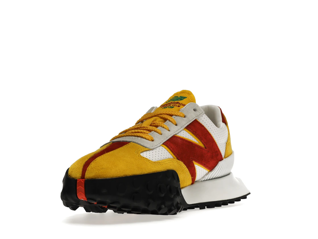 Vue 13 de New Balance XC-72 Casablanca Red Yellow