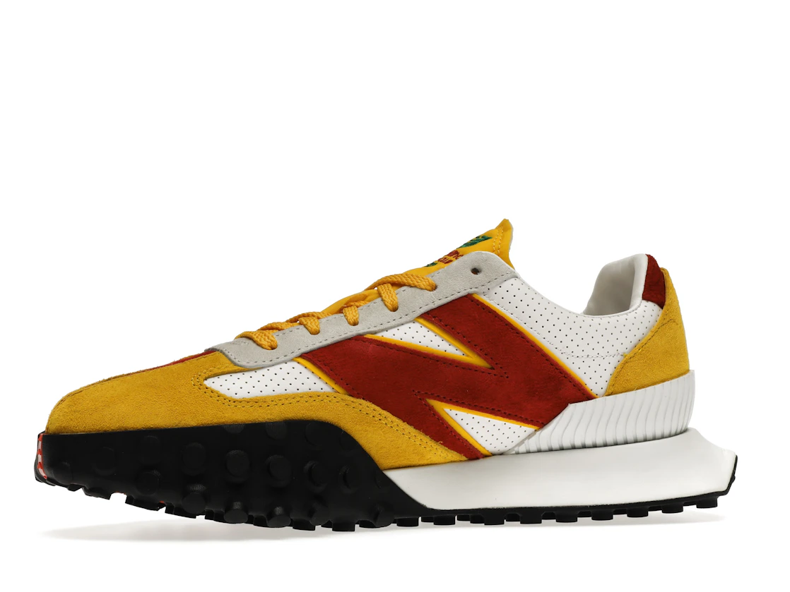 Vue 17 de New Balance XC-72 Casablanca Red Yellow