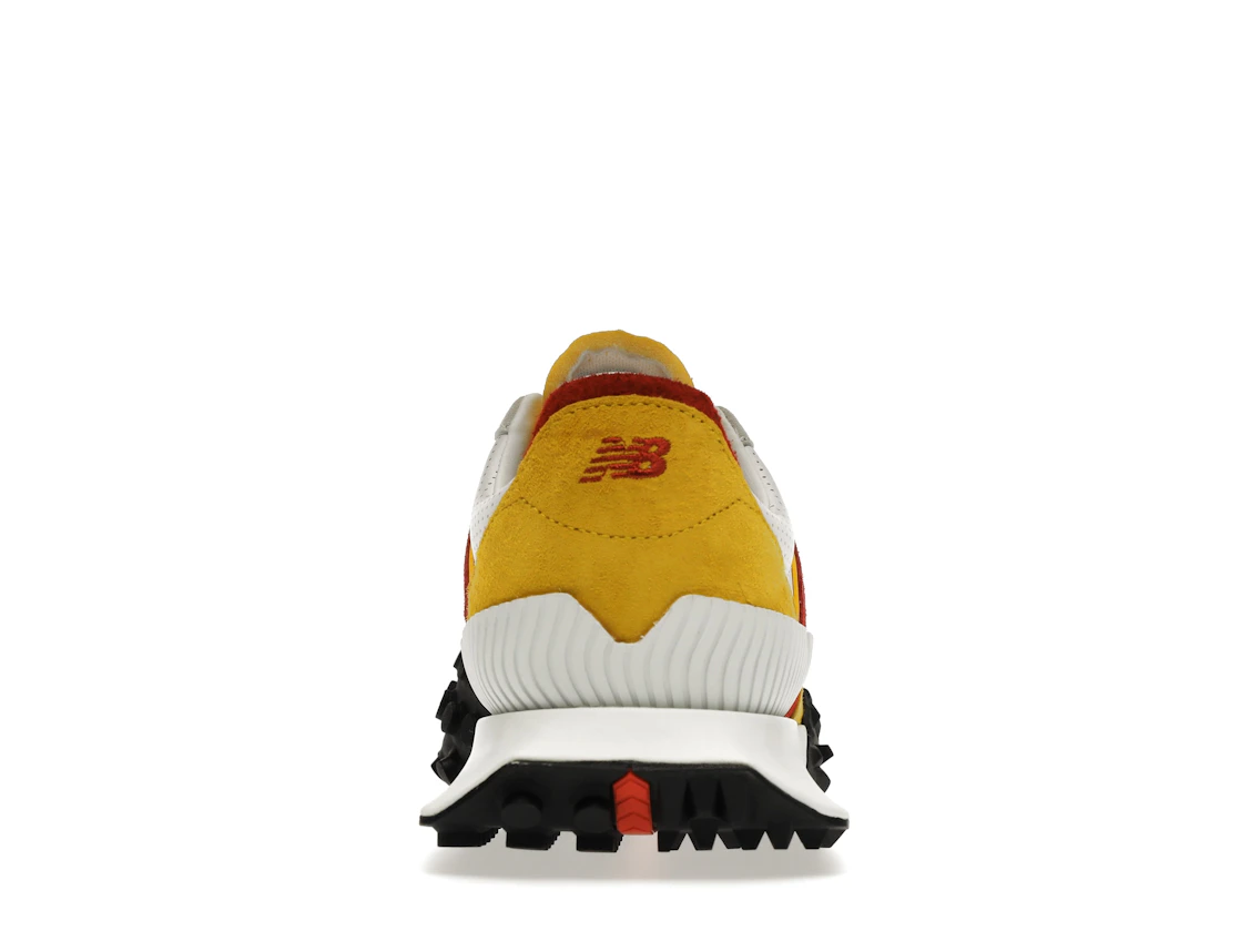 Vue 28 de New Balance XC-72 Casablanca Red Yellow