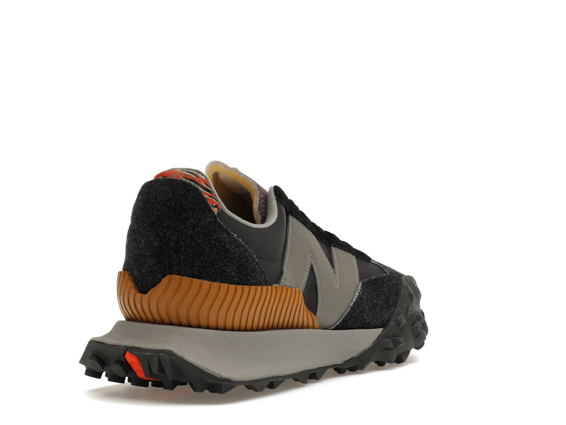 Vue 31 de New Balance XC-72 Year of the Tiger (2022)