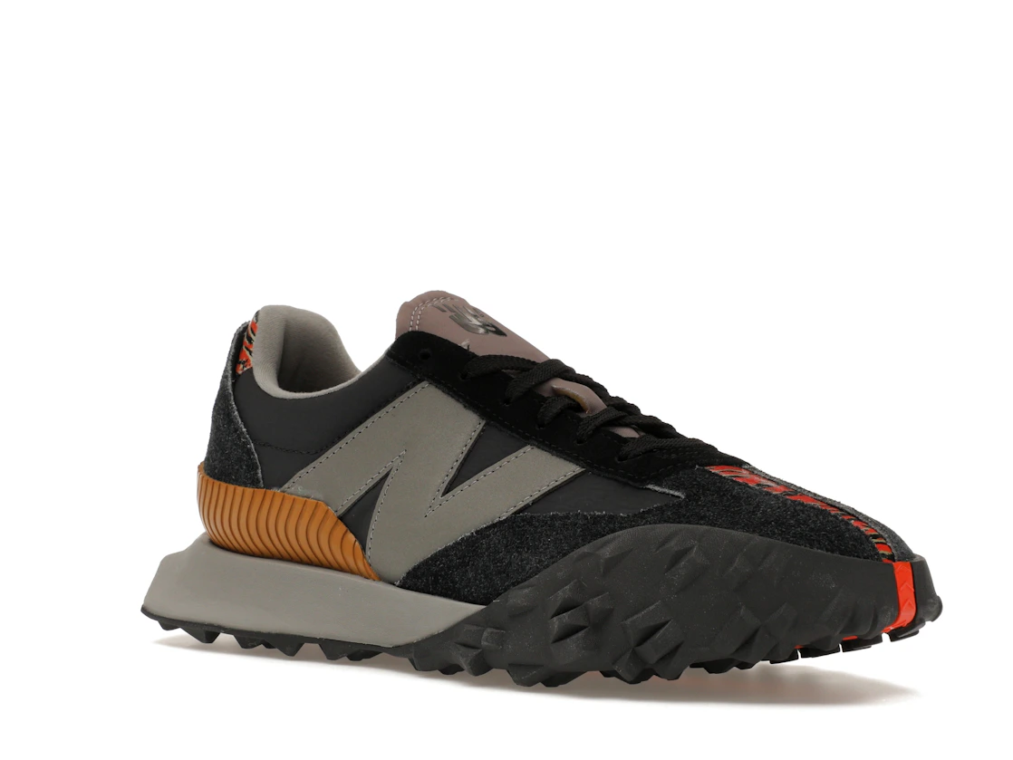 Vue 5 de New Balance XC-72 Year of the Tiger (2022)