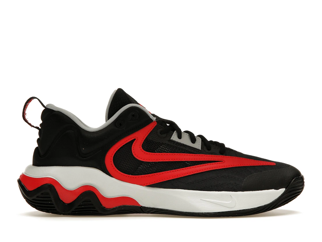 Vue 1 de NIke Giannis Immortality 3 Double Trouble