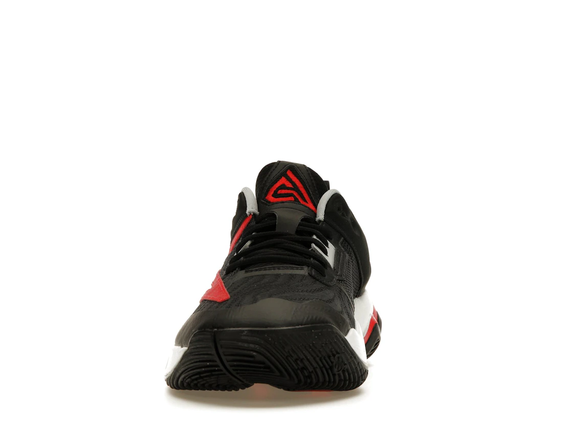 Vue 11 de NIke Giannis Immortality 3 Double Trouble