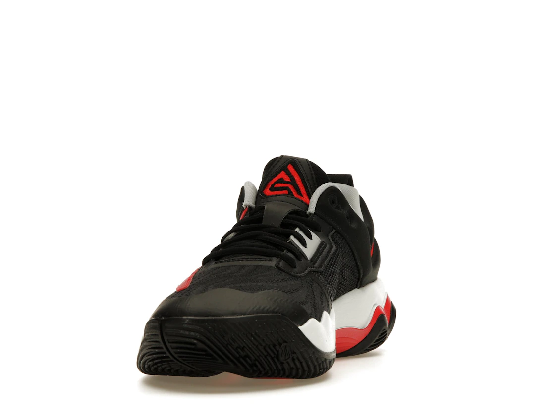 Vue 12 de NIke Giannis Immortality 3 Double Trouble