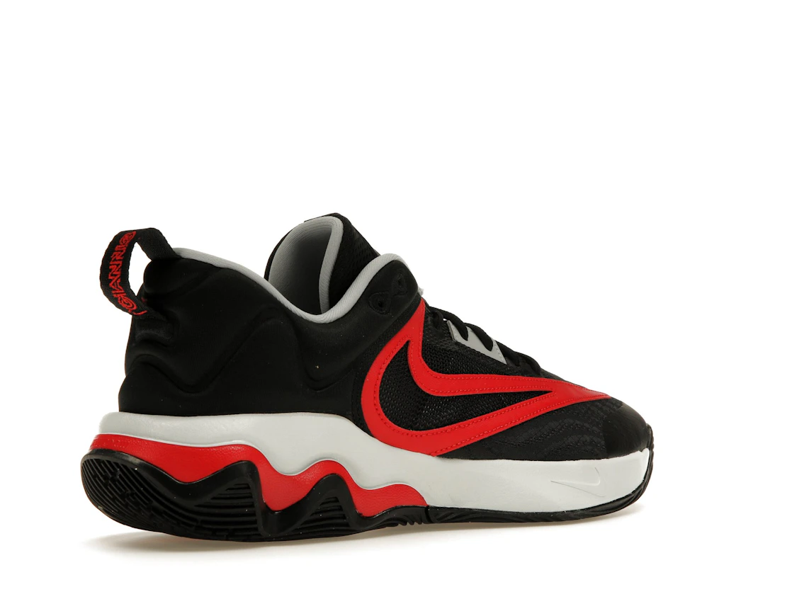 Vue 33 de NIke Giannis Immortality 3 Double Trouble