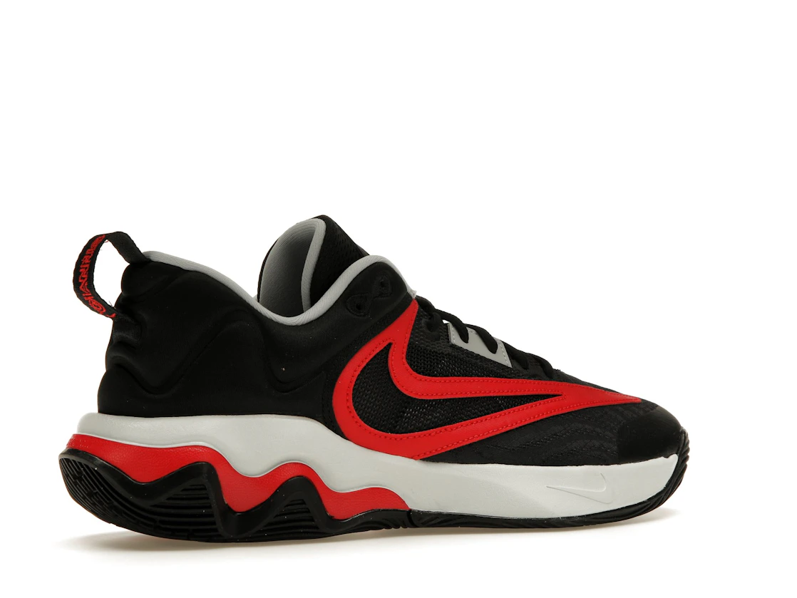 Vue 34 de NIke Giannis Immortality 3 Double Trouble