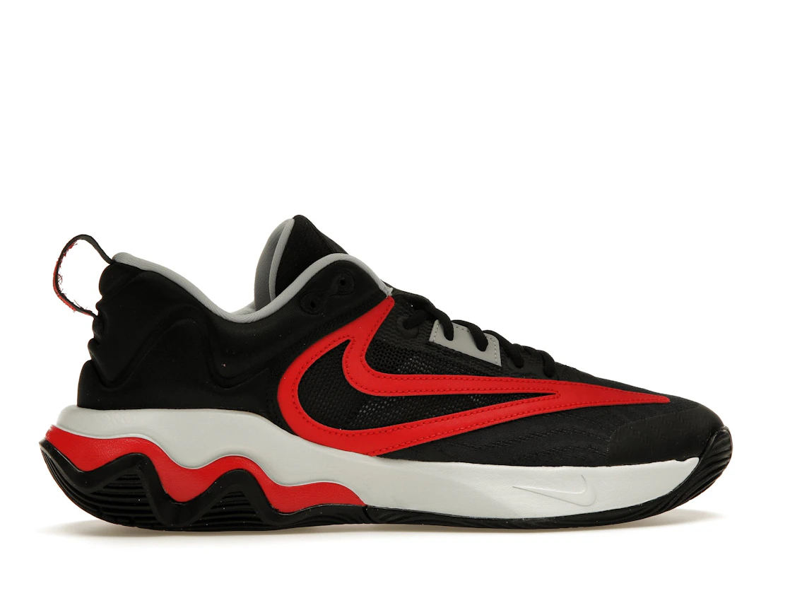 Vue 36 de NIke Giannis Immortality 3 Double Trouble