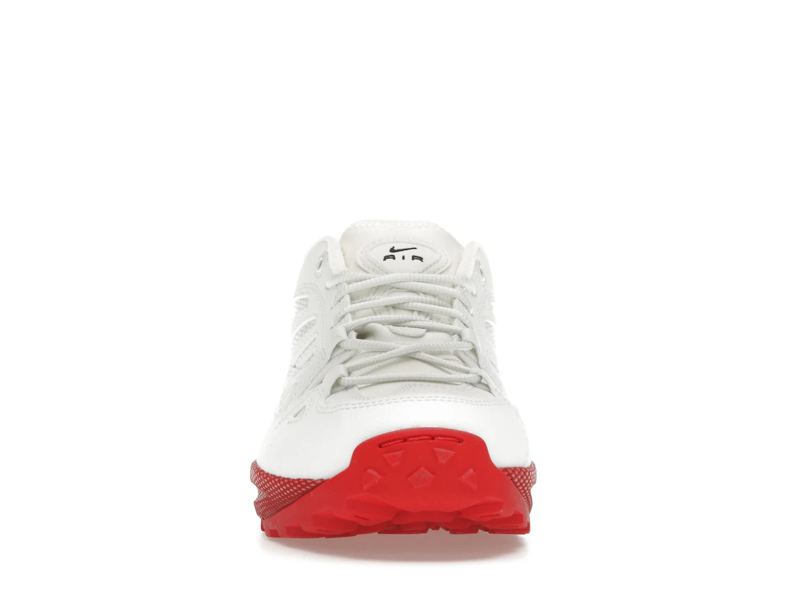 Vue 10 de Nike ACG Air Exploraid Summit White University Red