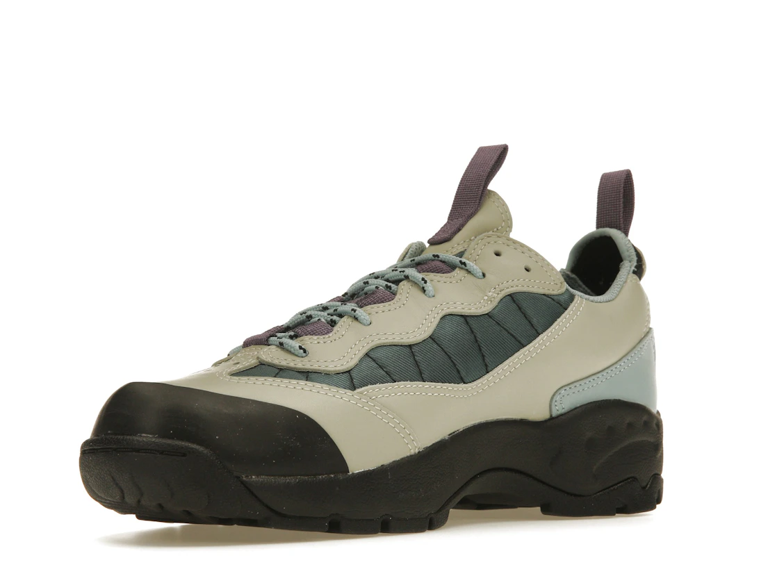 Vue 15 de Nike ACG Air Mada Low Light Stone Mineral Slate
