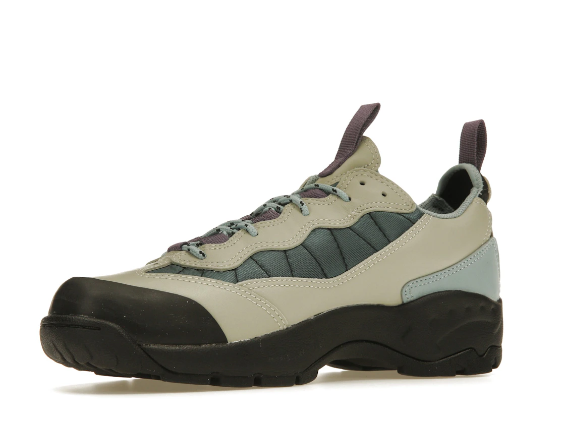 Vue 16 de Nike ACG Air Mada Low Light Stone Mineral Slate