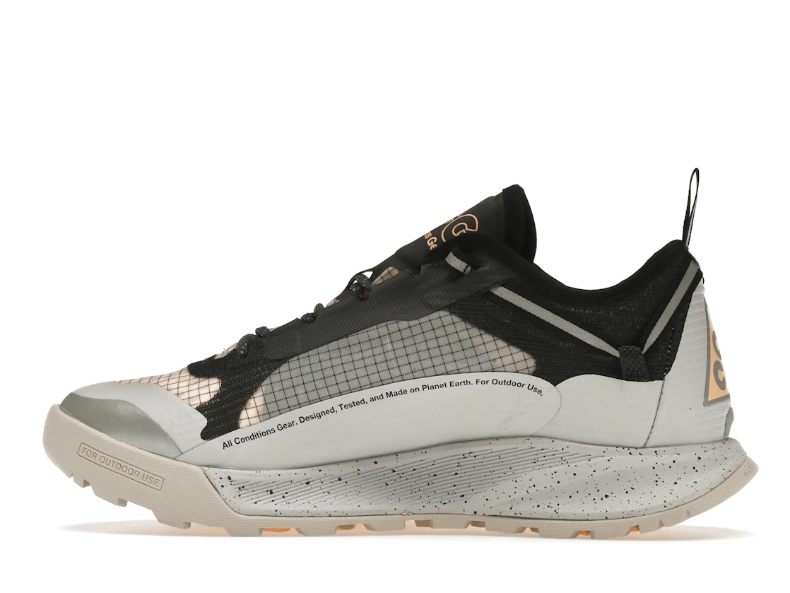 Vue 20 de Nike ACG Air Nasu 2 Grey Fog