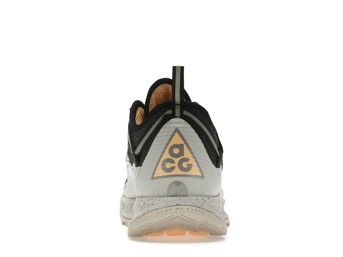 Vue 28 de Nike ACG Air Nasu 2 Grey Fog