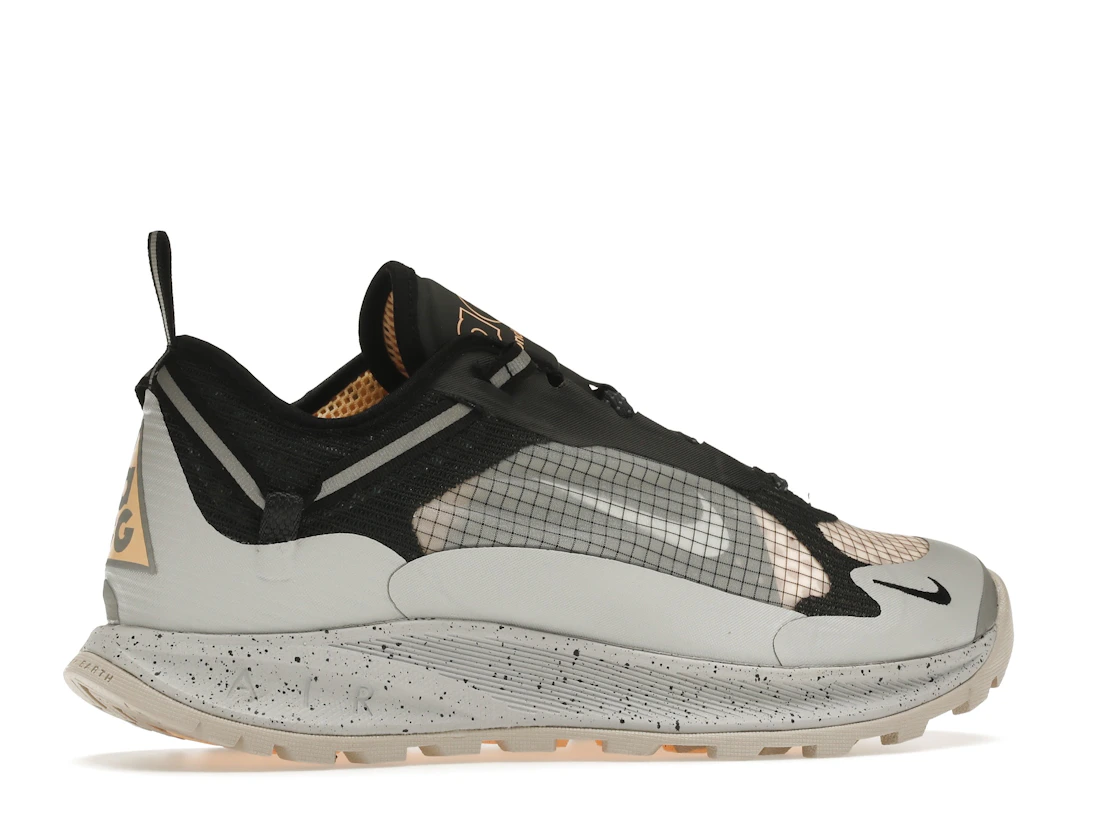 Vue 35 de Nike ACG Air Nasu 2 Grey Fog