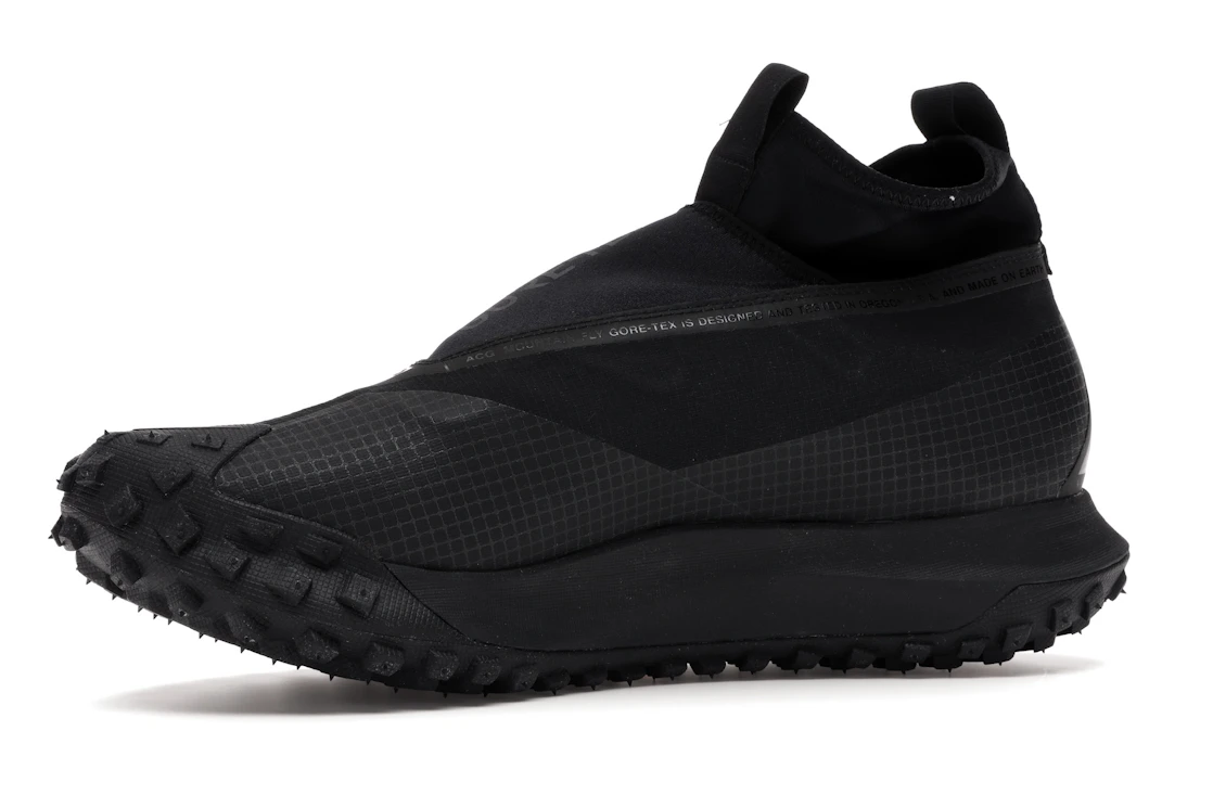 Vue 17 de Nike ACG Mountain Fly Gore-tex Dark Grey