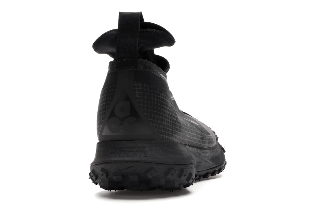 Vue 29 de Nike ACG Mountain Fly Gore-tex Dark Grey
