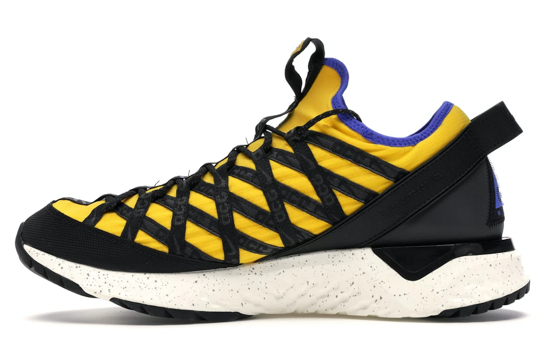 Vue 19 de Nike ACG React Terra Gobe Amarillo