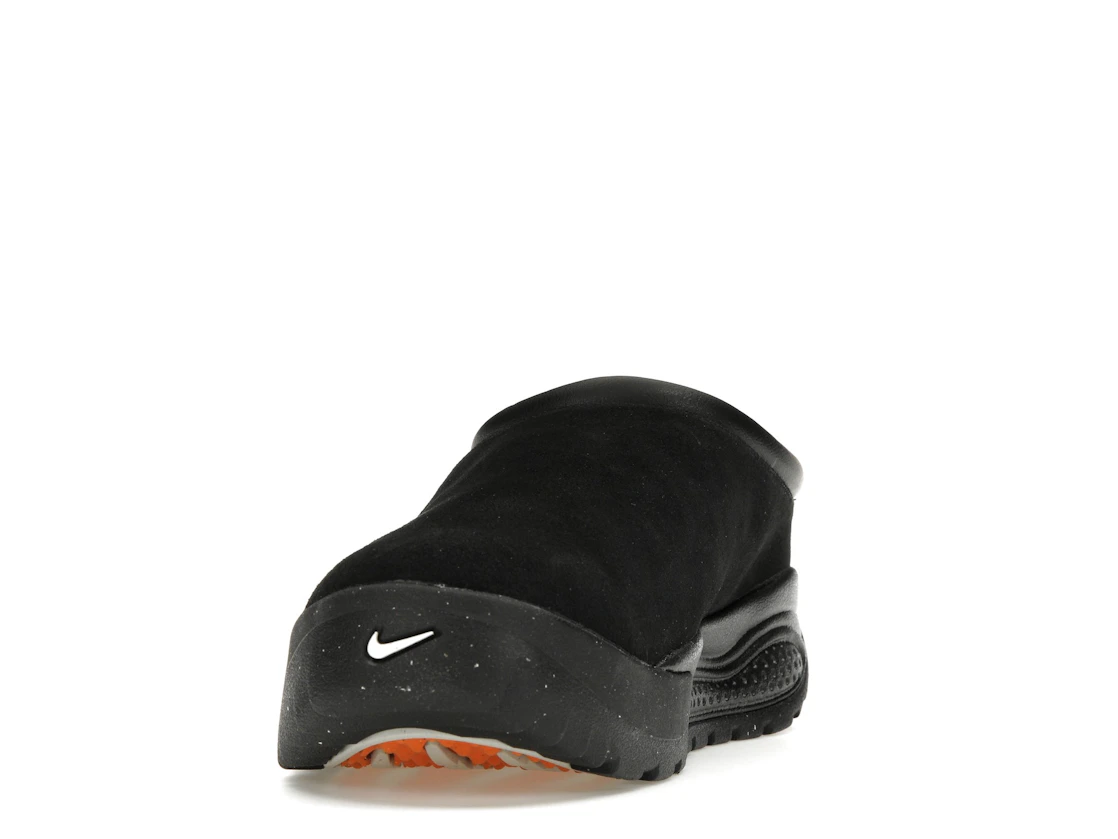 Vue 12 de Nike ACG Rufus Triple Black