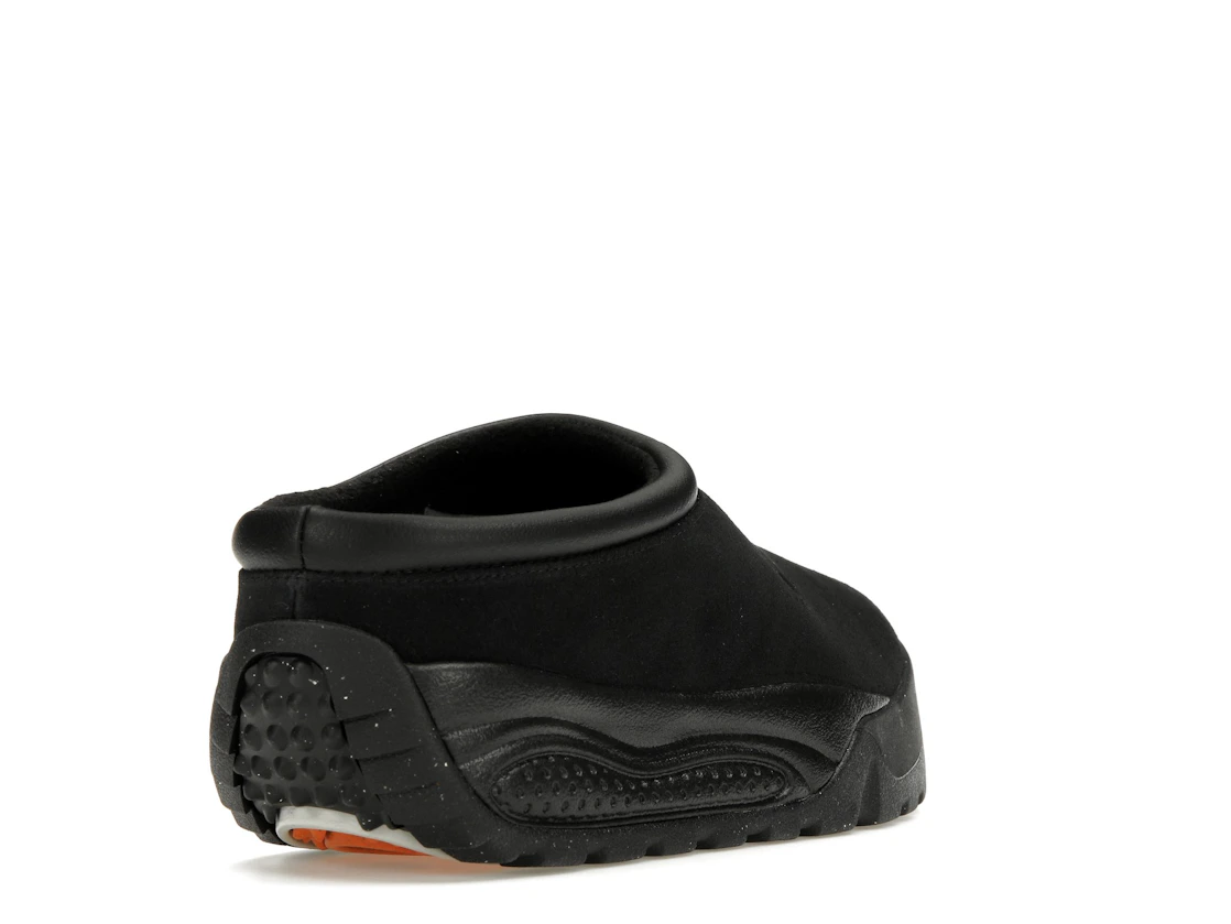 Vue 31 de Nike ACG Rufus Triple Black
