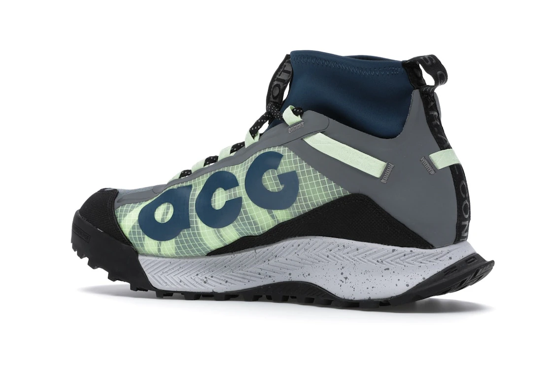 Vue 22 de Nike ACG Zoom Terra Zaherra Aviator Grey Barely Volt