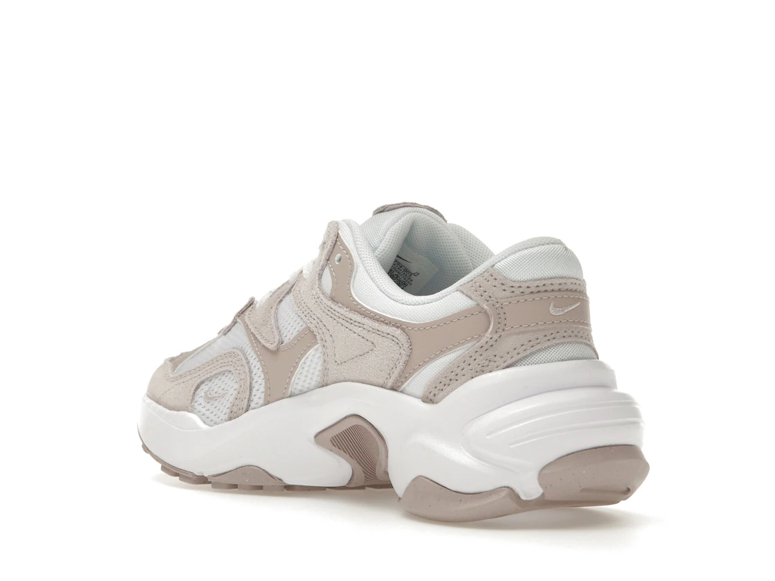 Vue 24 de Nike AL8 Platinum Violet