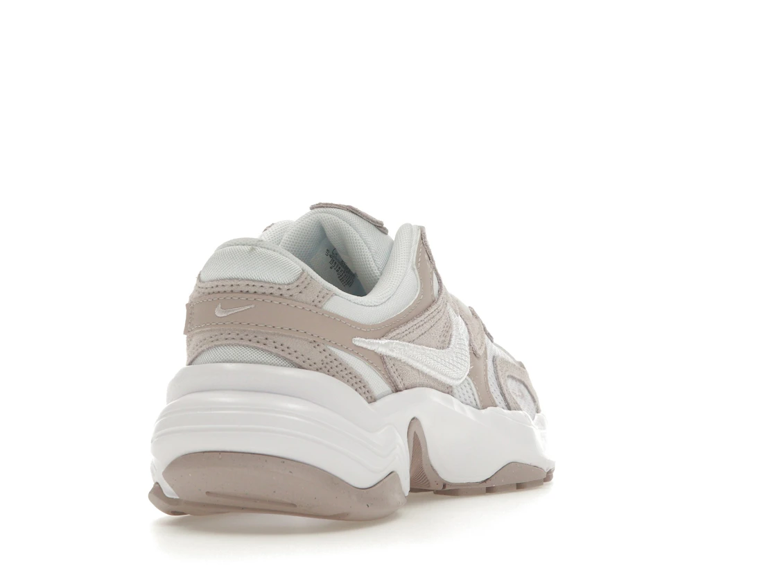 Vue 30 de Nike AL8 Platinum Violet