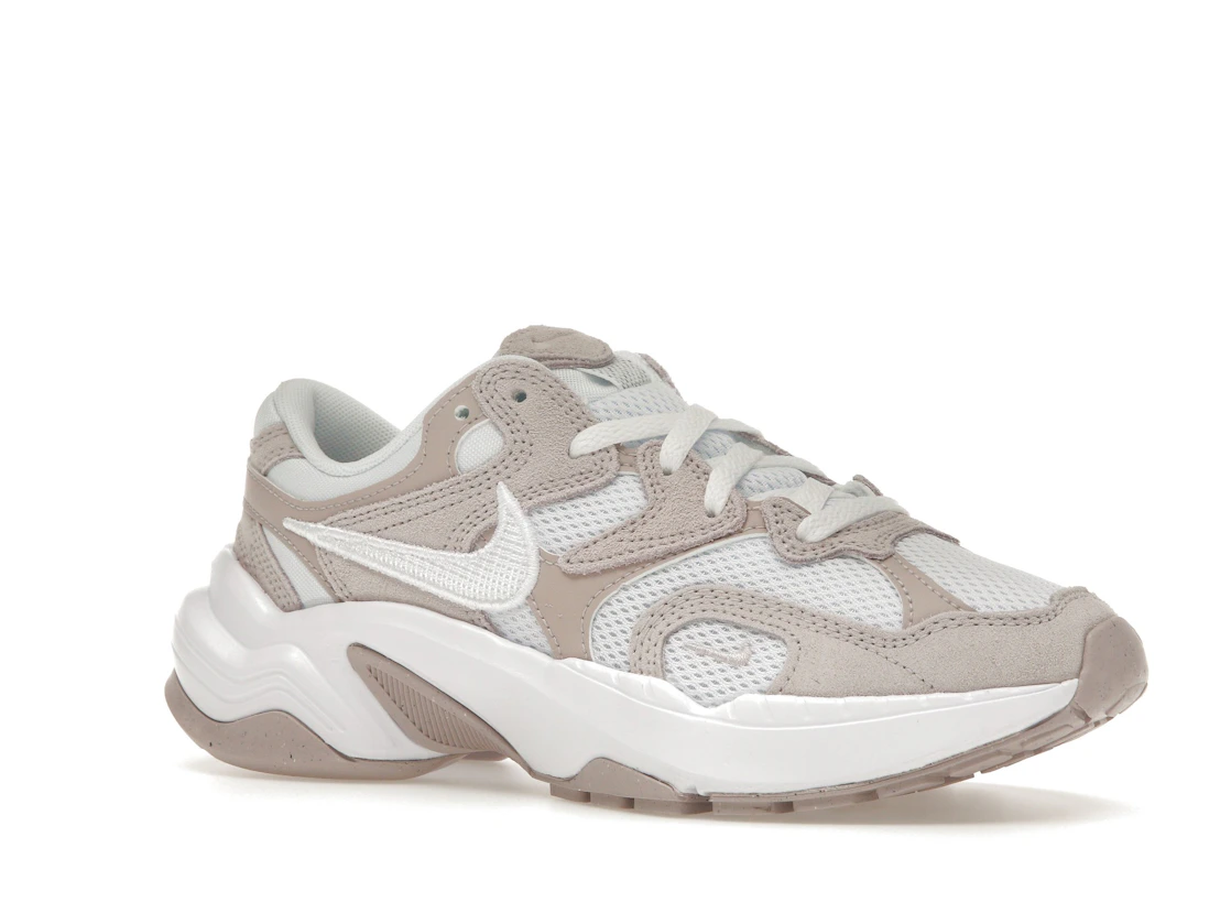Vue 4 de Nike AL8 Platinum Violet