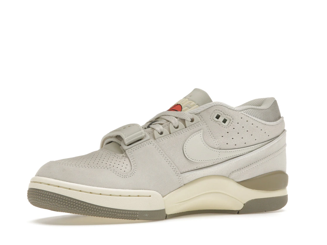 Vue 16 de Nike Air Alpha Force 88 Light Bone Coconut Milk