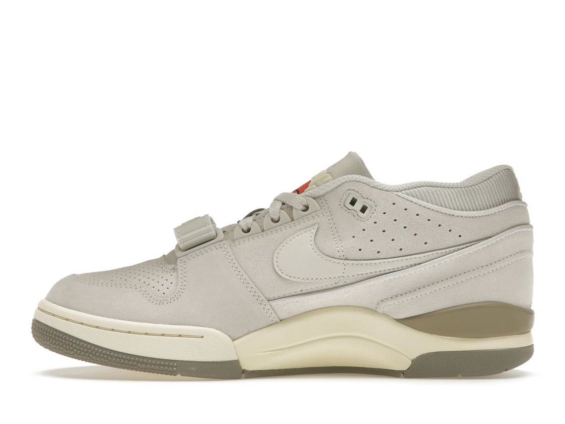 Vue 19 de Nike Air Alpha Force 88 Light Bone Coconut Milk