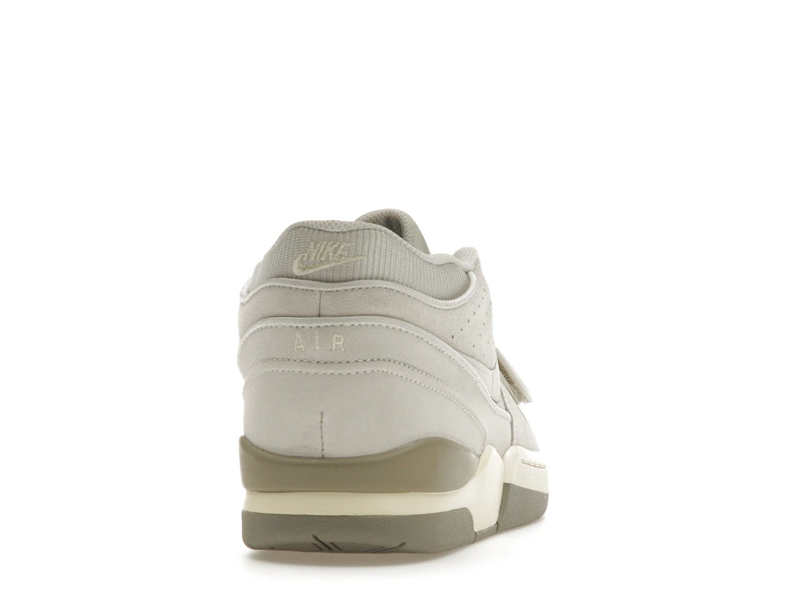 Vue 29 de Nike Air Alpha Force 88 Light Bone Coconut Milk