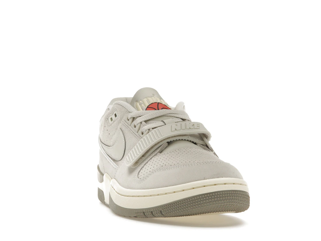 Vue 8 de Nike Air Alpha Force 88 Light Bone Coconut Milk