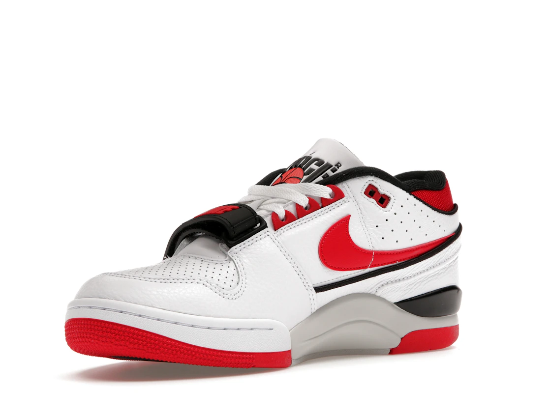 Vue 15 de Nike Air Alpha Force 88 University Red White
