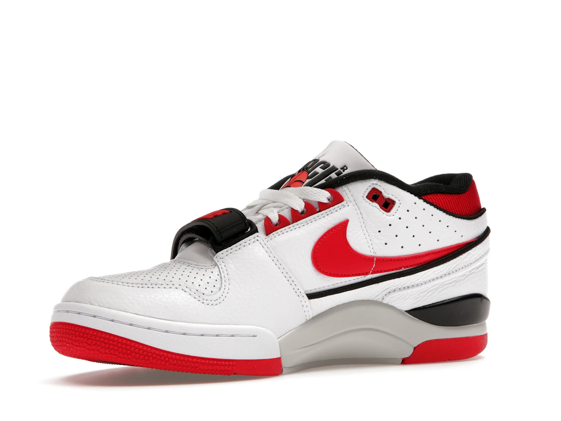 Vue 16 de Nike Air Alpha Force 88 University Red White