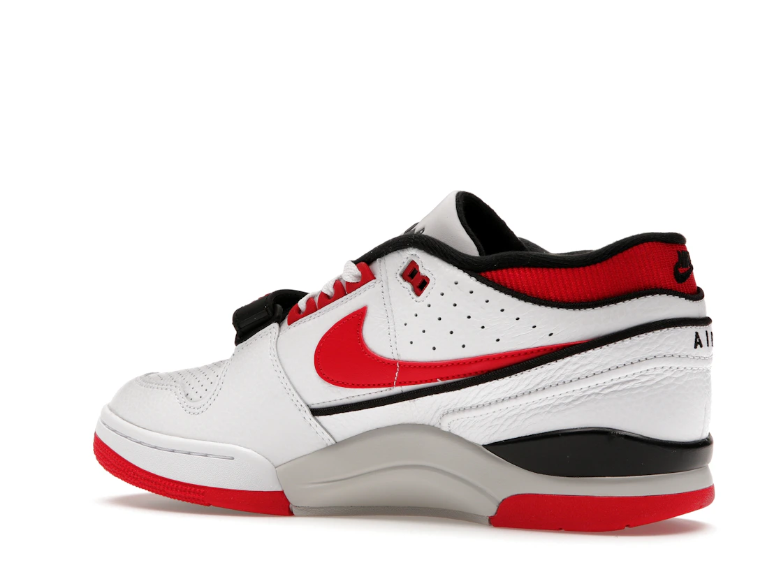Vue 22 de Nike Air Alpha Force 88 University Red White