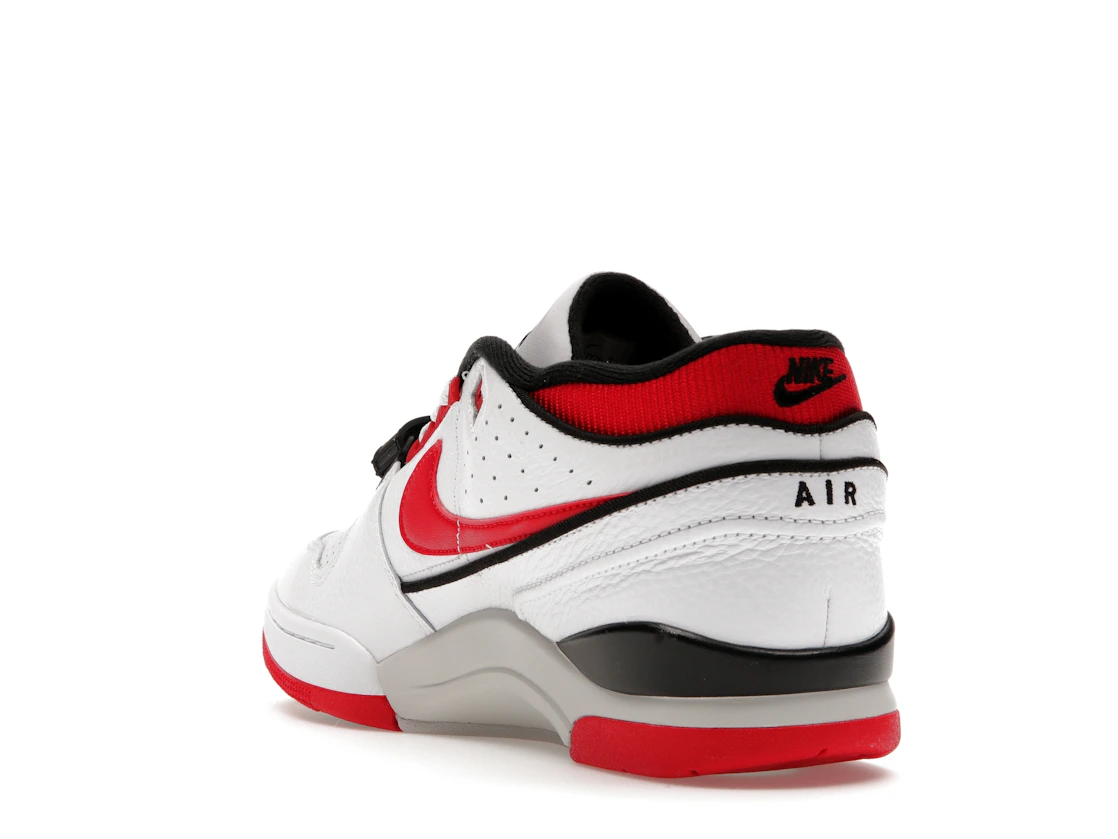Vue 25 de Nike Air Alpha Force 88 University Red White